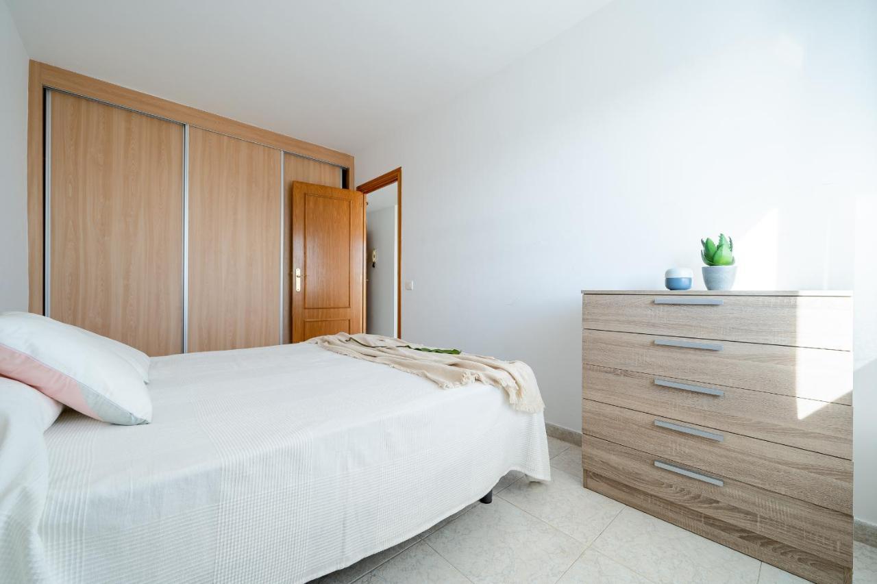 Alea Rentals - Acquamarina Ла-Пинеда Экстерьер фото